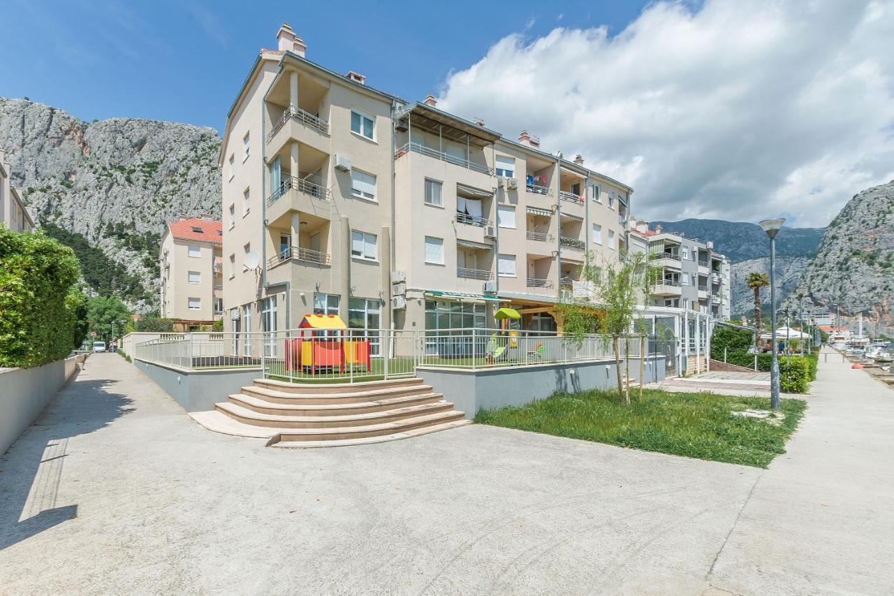 Apartments Cetina Omis Exterior photo